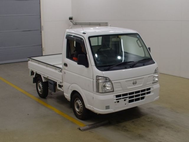 3304 NISSAN CLIPPER TRUCK DR16T 2015 г. (NAA Tokyo)